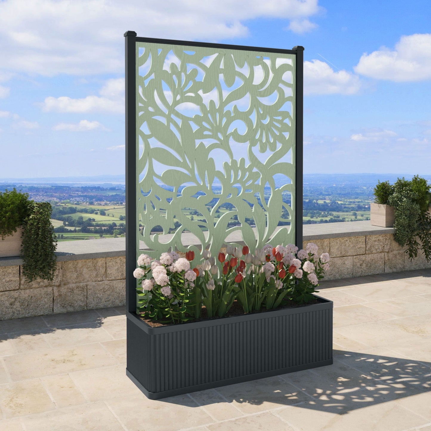 Heritage Screen high flower pot with LED